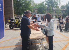 开展校内非灵活车平安教育周启动暨电动自行车